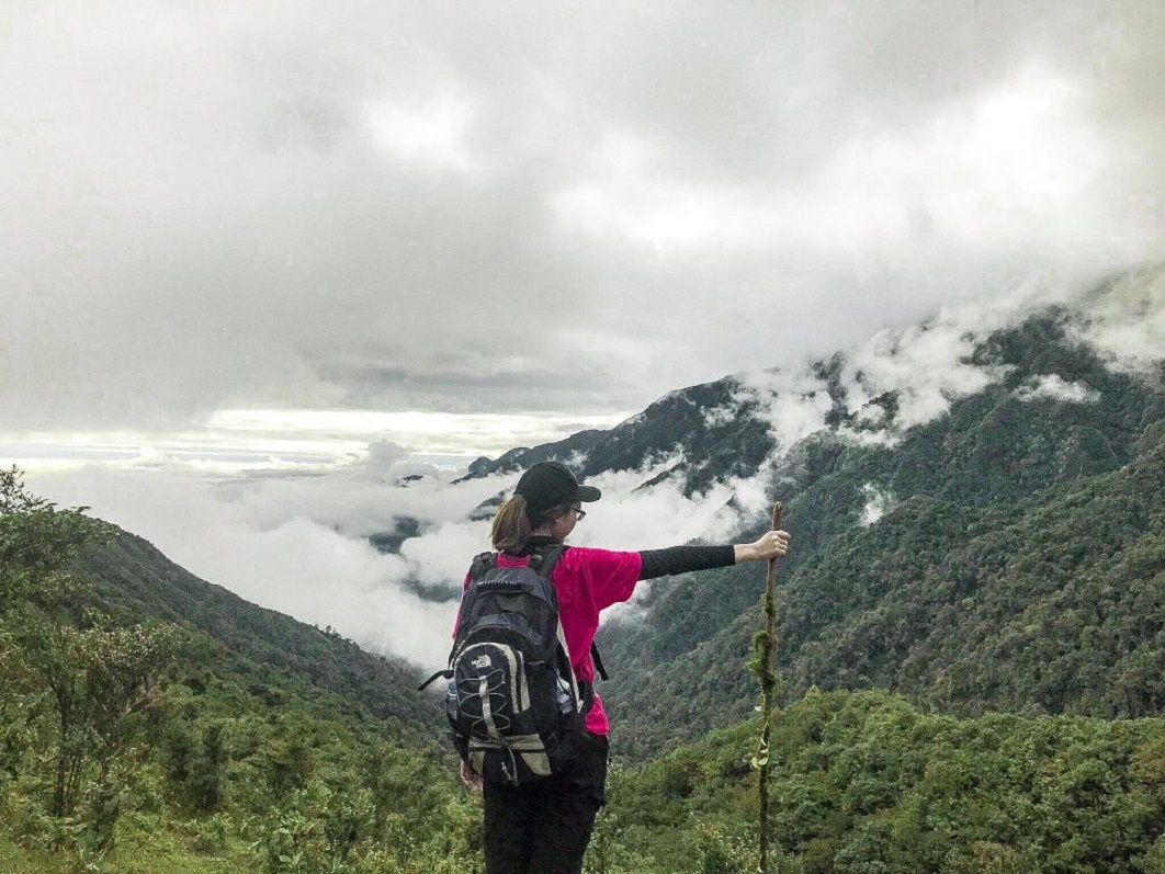 15 Days Halong Bay Kayaking Tour To Climb Fansipan Peak and Visit Ban Ho Village